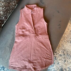 Vintage Lululemon top size 6